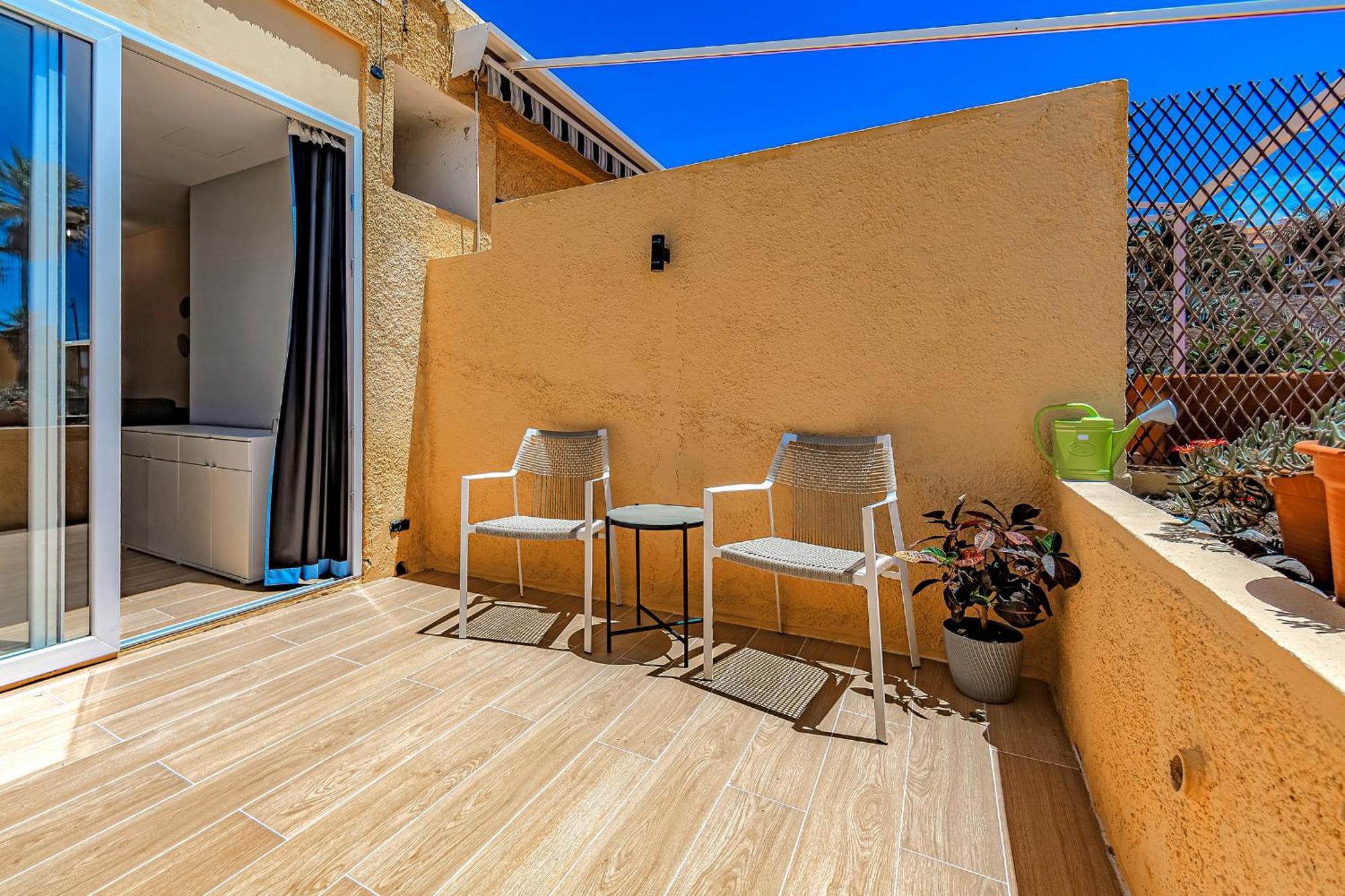 Newly Renovated Studio 2 Min From Playa La Arena Puerto de Santiago  Esterno foto